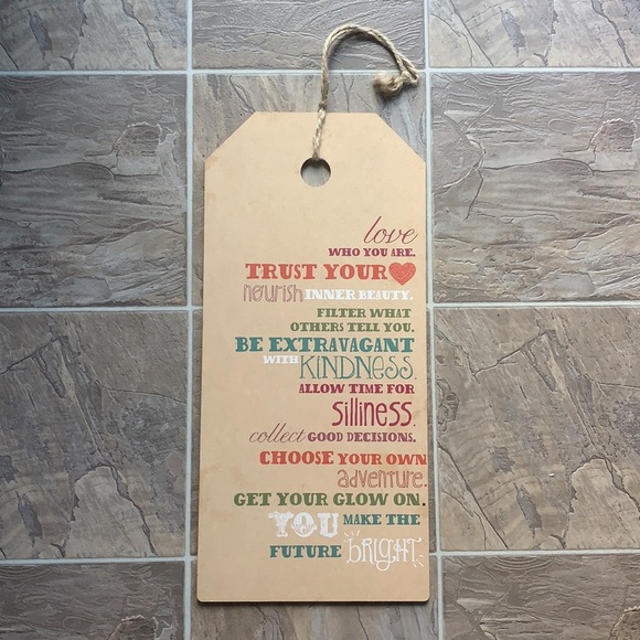 Danielson Design Love Who You Are Wood Wall Tag Decor - Picture 5 of 8